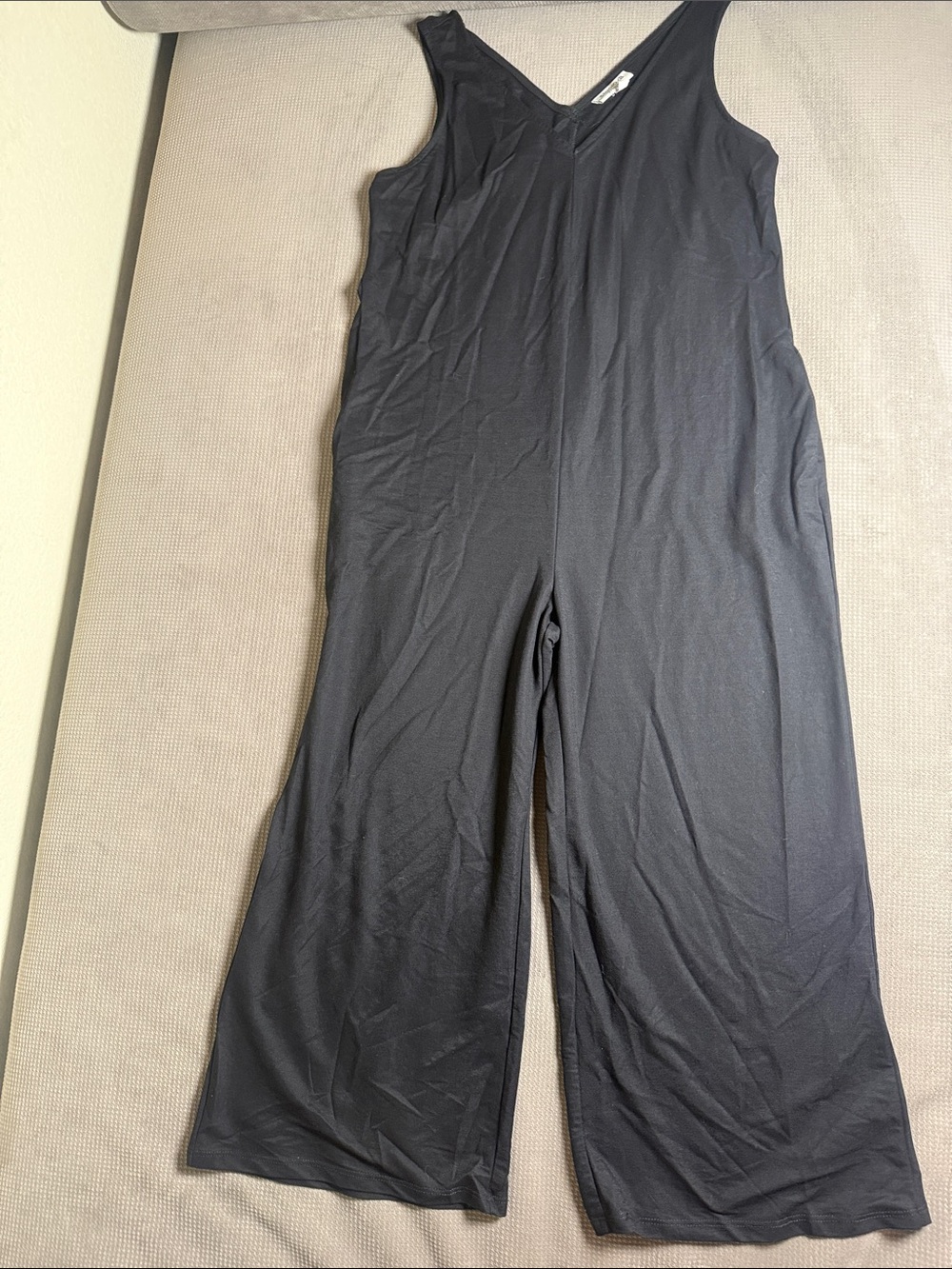 Jumpsuit - Sleeveless Black V-Neck Wide-Leg